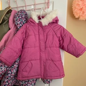 Old Navy 2T girls coat